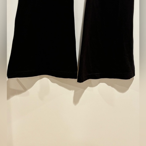 New black flare leggings - Picture 5 of 5